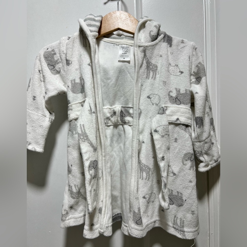 Cárter’s Cotton bathrobe Size 0-9 M